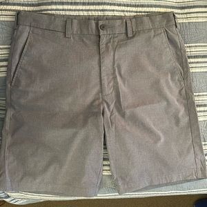 PGA Tour lightweight mens golf shorts Size 36
